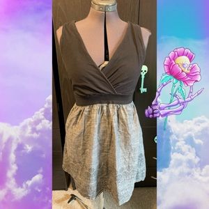 💀 Suzy Black and Grey Dress